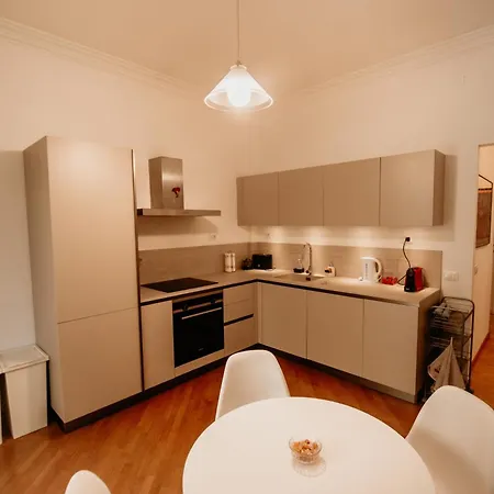 Hill - Exclusive Use Appartement