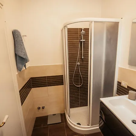 Hill - Exclusive Use * Rome